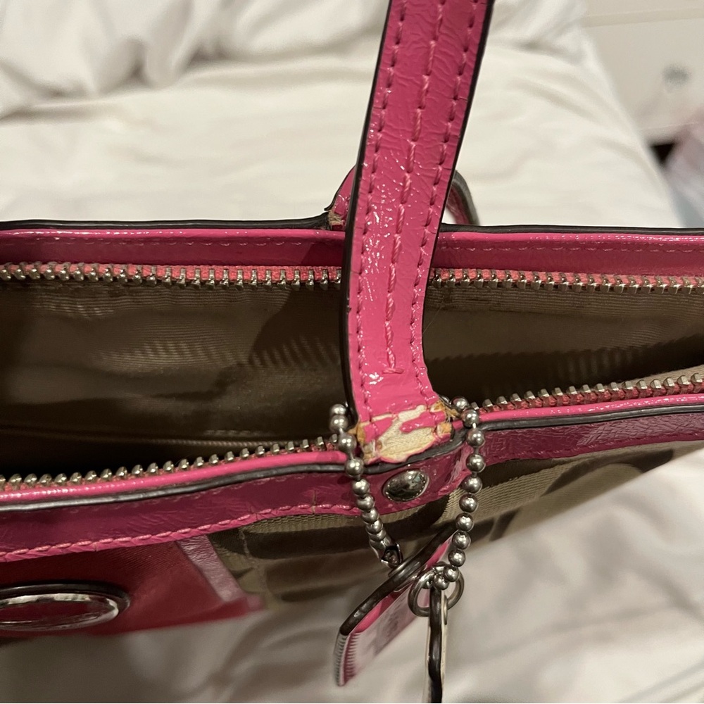 Coach Tote - Picture 6 of 9
